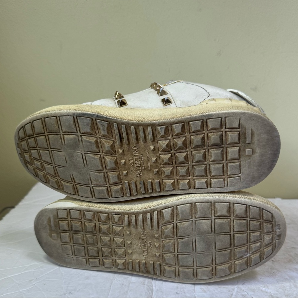 Valentino Garavani Rockstud Leather Sneakers Lace Up Trainers Shoes Graphic Rare - Picture 9 of 16